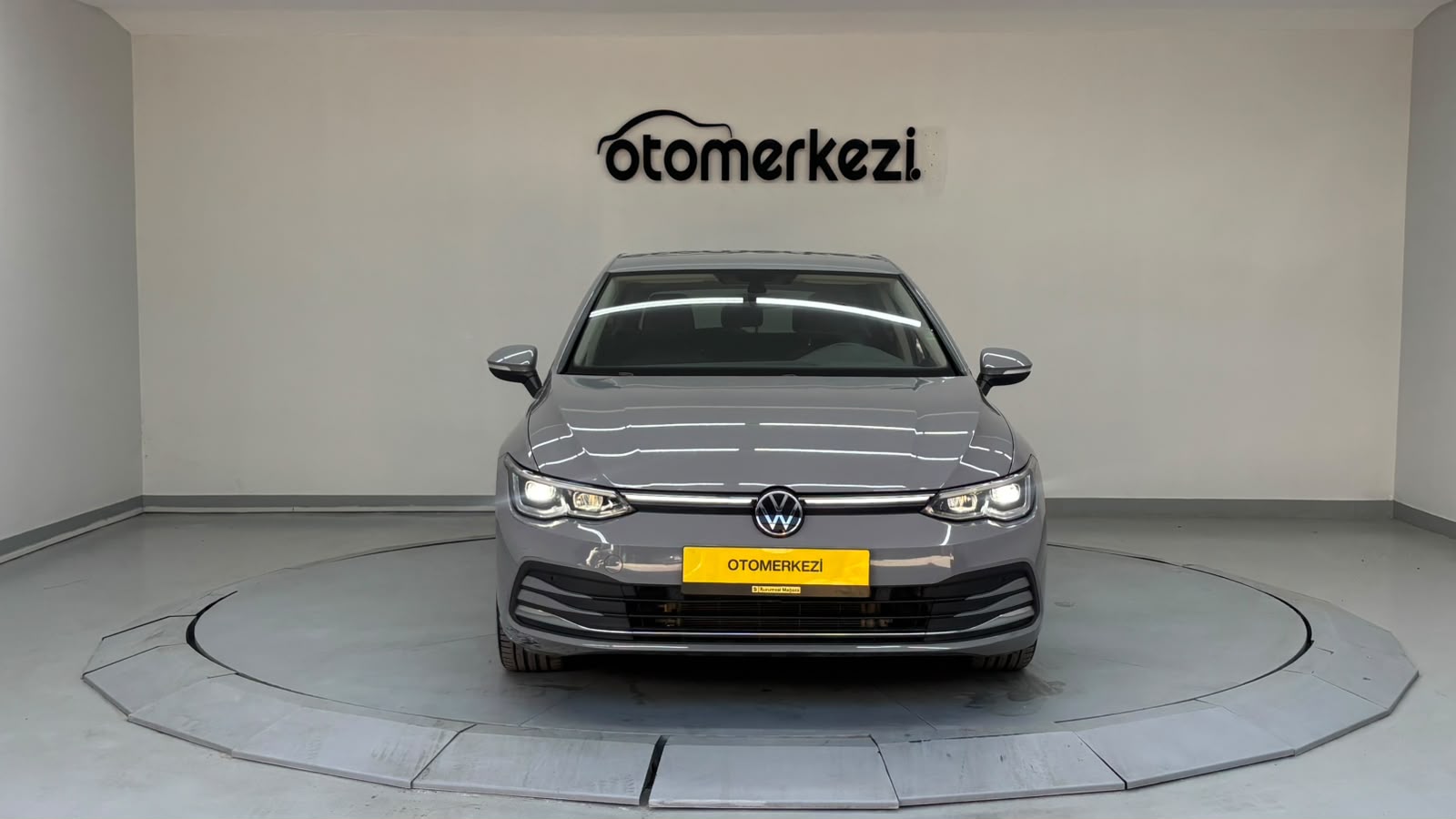 VOLKSWAGEN GOLF 5